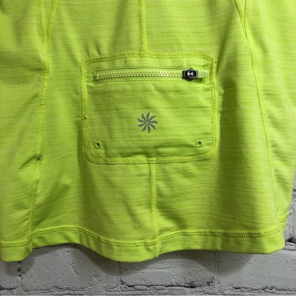 Athleta green bright color top - Picture 5 of 9